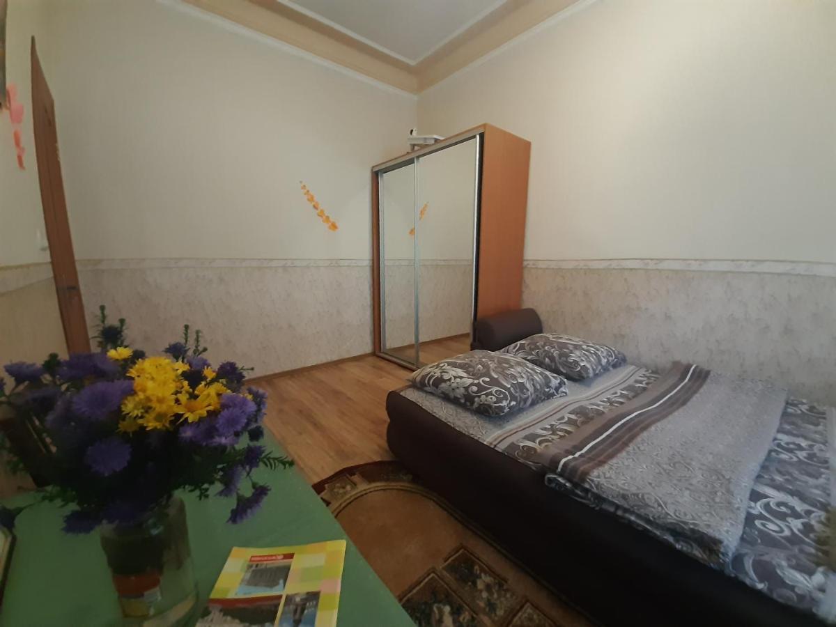 Уютная Квартира На Молдованке Odesa Exterior foto